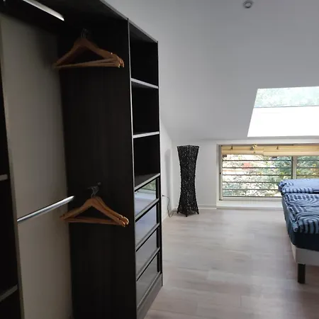 Aux Murmures De La Streng